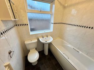 Photo 7- click for photo gallery